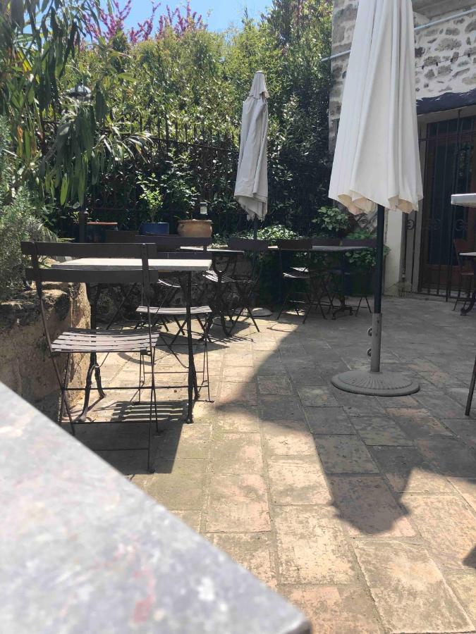 Au Bout Du Pre Hotel Pézenas Екстериор снимка