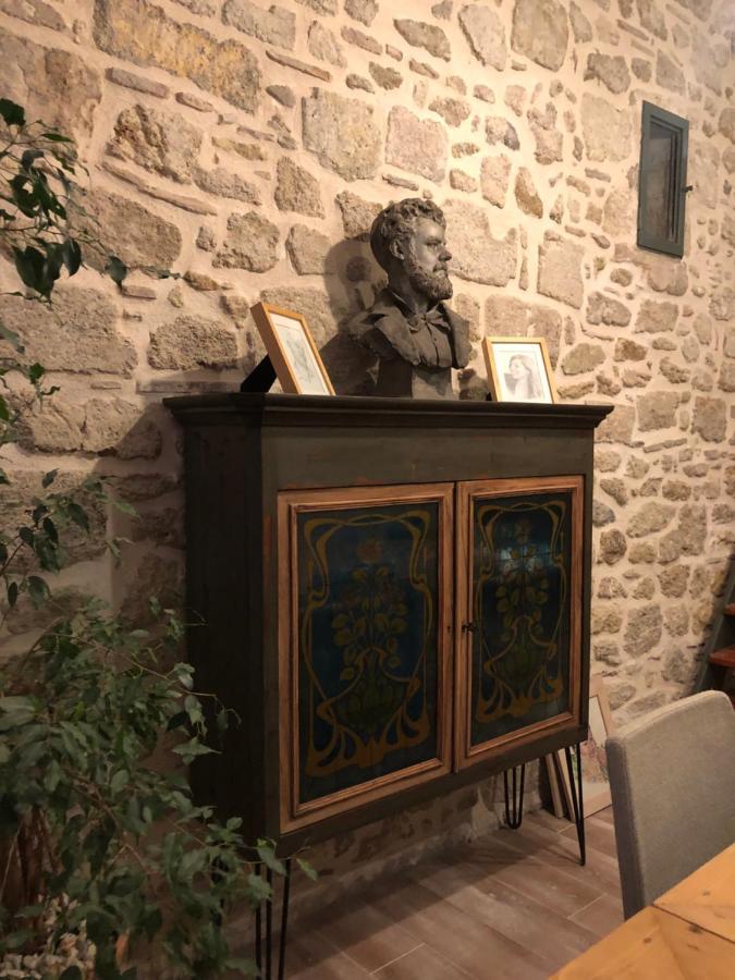 Au Bout Du Pre Hotel Pézenas Екстериор снимка